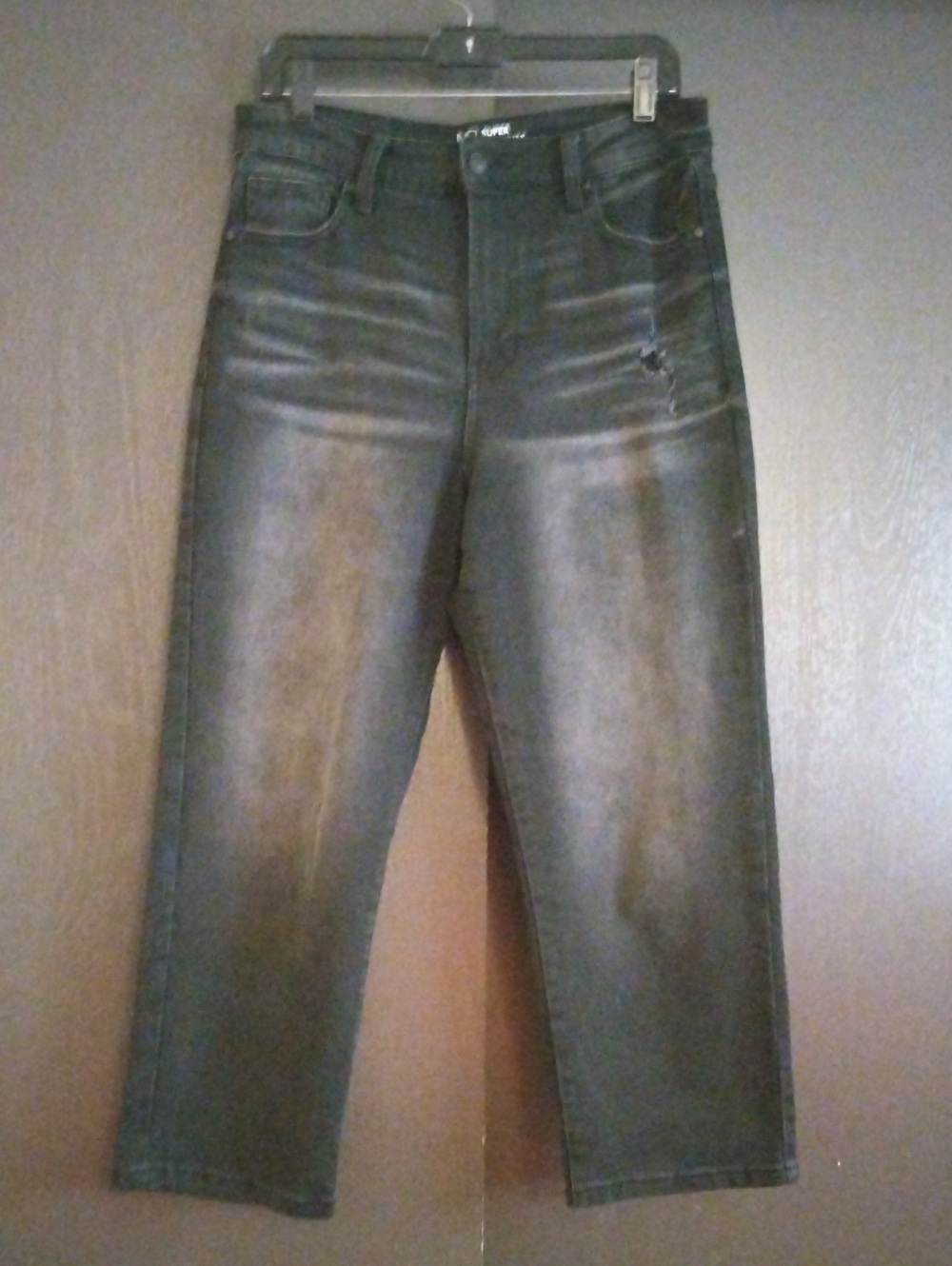 No Boundaries Super High Rise Jeans in Washed Black with Faded Highlights
